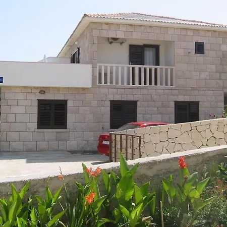 Apart-hotel Arija Povlja (Brac)